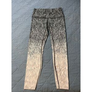 Lululemon High Rise Leggings Size 10 Black White Print